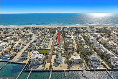 Image de North Beach Lbi Bayview Open Concept Home- Just 7 houses from the Beach