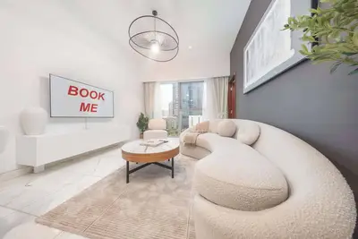 Image de Modern 1 Bed in Central Park Sleeps 2 with Pool