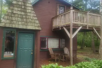 Image de Charming 1-bedroom house with Ac, Wi-Fi and room  for 6 just south of Hayward