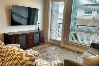 Image de Modern Luxury in the Heart of Downtown Castle Rock