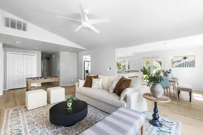 Image de Family Fun Retreat: 4 bedrooms, Garden, Foosball, Dog Friendly