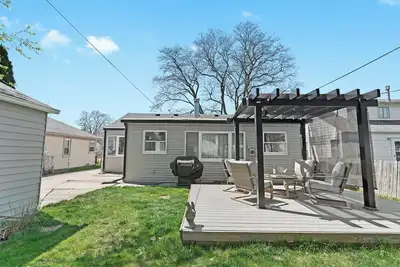 Image de Lovely 3 Br Home w/ Backyard - Sleeps 6