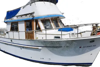 Image de The Nautical Nights - A welcoming 2-bedroom boat with WiFi in scenic Seward