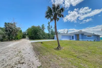 Image de The House on Pine Island. Brand new on an olde Florida island. In the Gulf.