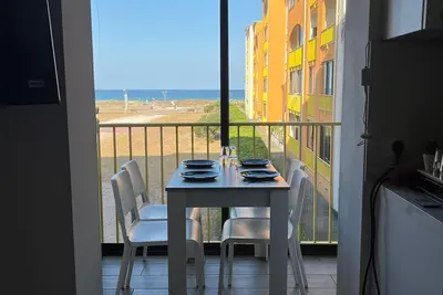 Image de Appartement T2 avec loggia face à la mer