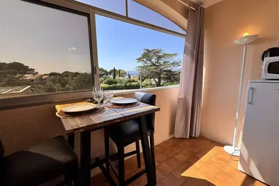 Image de Studio calme avec loggia - 2 pers, parking, proche plage