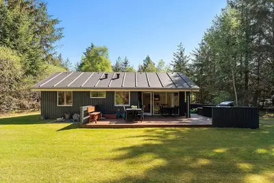 Image de Tv1677 Jerup - Tranebærvej 23