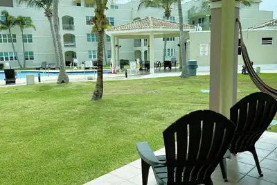 Image de #27 1st floor 3br, 2ba Poolfront Apt @ Jobos Beach