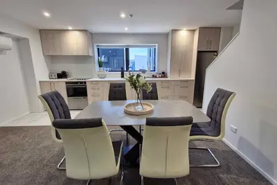 Image de 3 Bedroom St Asaph Stunner