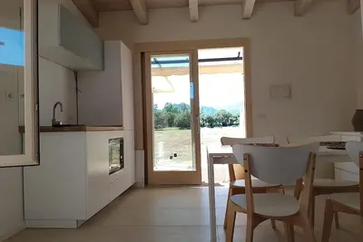 Image de Organic house immerse in Nature, close to the sea