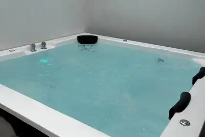 Image de Beautiful New House With Private Jacuzzi