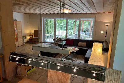 Image de Not an apartment - a home. . . ! Fantastic kitchen, summer garden and huge size!