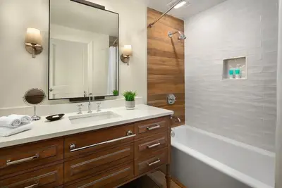 Image de Resort with private beach access in Bonita Springs with 4 pools, lazy river