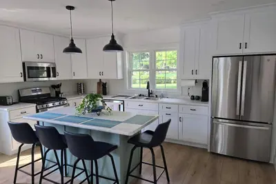 Image de New Waterfront – Less than 10 Min to Hillsdale College