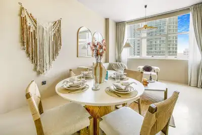 Image de Stylish 1br in Marina - 5 Min Walk to Beach