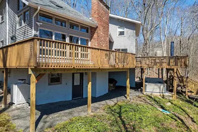 Image de Stunning House on River with Hot Tub and Game Room in Big Bass Lake w/Amenities!
