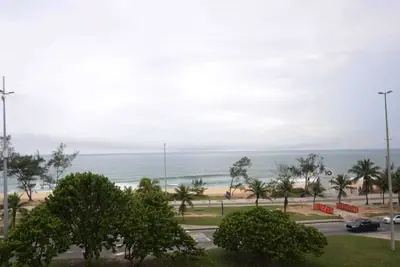Image de Seafront Loft in Recreio – Ground Floor with View and Right on the Sand 🌊