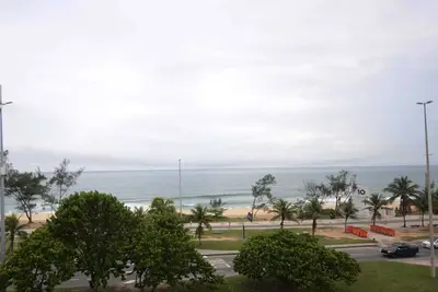 Image de Loft with Ocean View – Posto 10 Carioca Style in Recreio 204