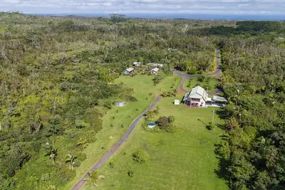 Image de Puna Rainforest Retreat Hot Spring-Ocean views on 20 acre Estate