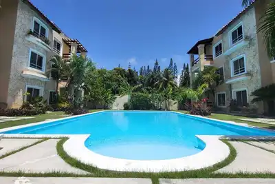 Image de New! Relaxing Beach Apartment w/ Pool