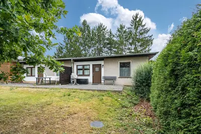 Image de Maison de vacances 'Bungalow 131' avec terrasse et jardin privés