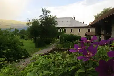 Image de Maison de Vacances 'Gîte Sources d'Arvey' avec Balcon et Wi-Fi