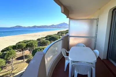 Image de Appartement 6 pers. avec balcon et parking, face Ă la mer