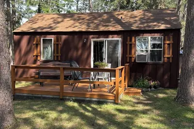 Image de Charming 1-bedroom cabin in wonderful Park Rapids with Ac & Wifi. includes Dock.