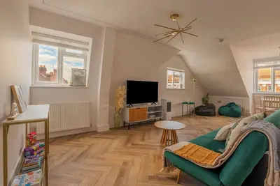 Image de Luxury 3br Apartment • Family Comfort & Style