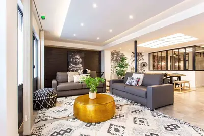 Image de 4 bedroom apartment close to Boulevard Voltaire