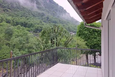 Image de Terrace over the Verzasca Valley (White House Terrace)
