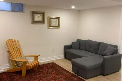 Image de 2 Bedroom Walkout Basement