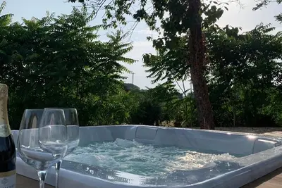 Image de Romantic getaway between nature and comfort just 50km from Rome