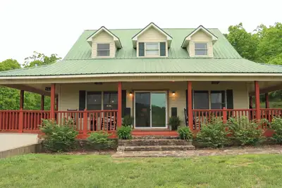 Image de Buffalo River Getaway Steps to Scenic Bike Trails & Outdoor Adventure