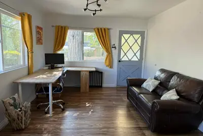 Image de Cozy Mountain Retreat 2-bedroom house in Frazier Park with WiFi