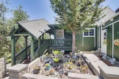 Image de The Storybook Cottage: Every Stay Tells a Story!