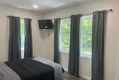 Image de Welcome to New Paltz. Charming 3-bedroom house with Ac, Wifi,