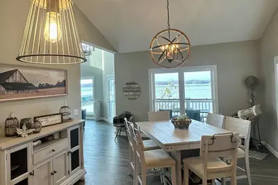 Image de Family-size home @ Lake Barkley-. 5 mile from Mineral Mounds golf course & Ramp