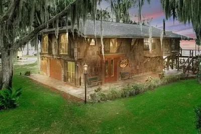 Image de Summer Sale-25% off Beautiful Lake June Home