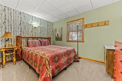 Image de Pool House at Eagle’s Landing - heated indoor pool & hot tub, 4 miles to Gore
