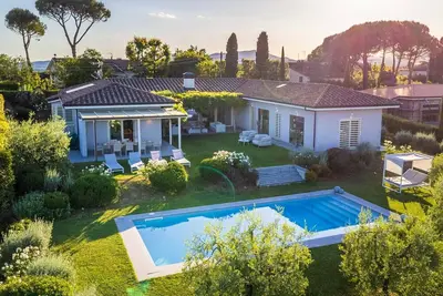 Image de The Secret Escape Villa: Contemporary Luxury in Lucca