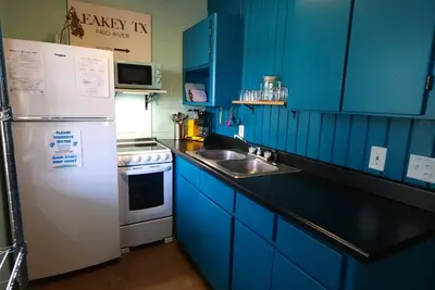 Image de Beautiful Frio River frontage with a Cabin on 20+ Acres
