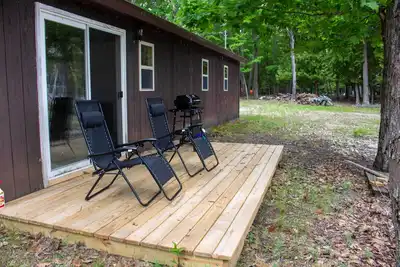 Image de Lakeside Retreat – Twin Lakes Cabin, Bois Blanc Island