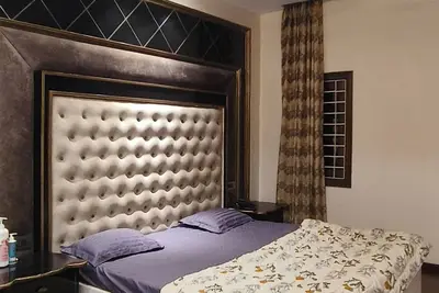 Image de Family friendly avish and luxury stay with open terrace, bar space and jacuzzi