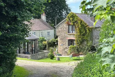 Image de Thorne Farm-3 Bed-Sleeps 7-Garden-Country Views