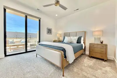 Image de New Luxury Townhome | Near Zion & Bryce | Views