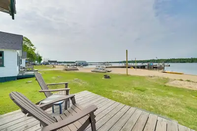 Image de Fish, Boat & Swim: Cedarville Gem 6 w/ Dock Access