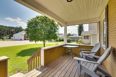 Image de Rural Dog-Friendly Hixton Home: Bbq Ready!