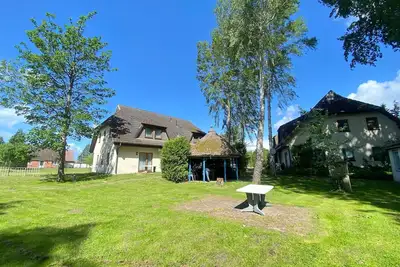 Image de To the Zeesenboot App. 7 - Zum Zeesenboot App. 7? Vacation apartment with garden,
