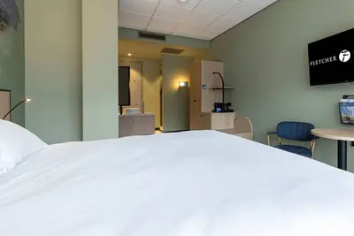 Image de 2 Cozy Marknesse Hotel Rooms Near Park, Waterways, Factory Outlet and Giethoorn